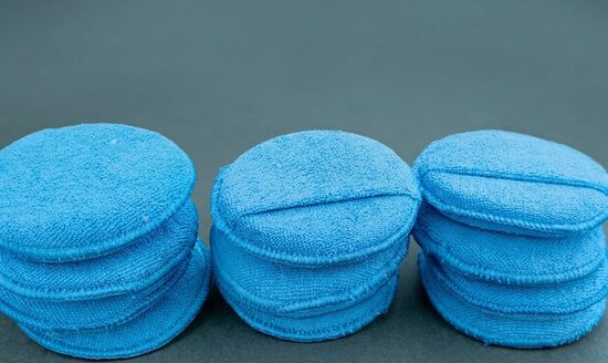 APLIKATOR DO WOSKU Z KIESZONKĄ ŚR OKOŁO 12 CM 